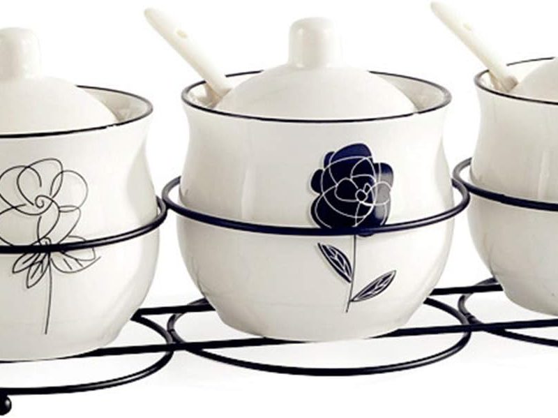 Ceramic Spice & sugar Jars, with Lids Spoons and Shelf,Porcelain Condiment Kitchen Jar Spice Container Set, 230 ML,3 Pcs